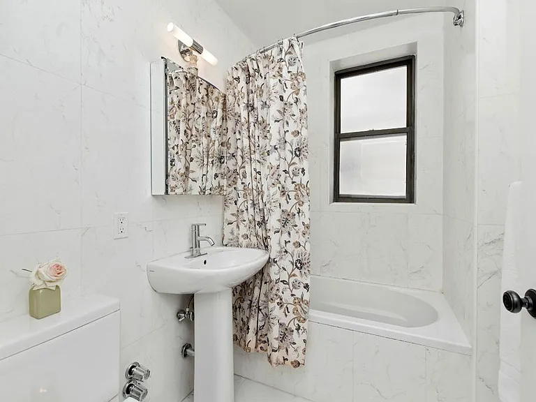 710 Riverside Dr #6F — Photo 9