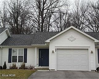 1st image of 140B Hartford Ct #B
