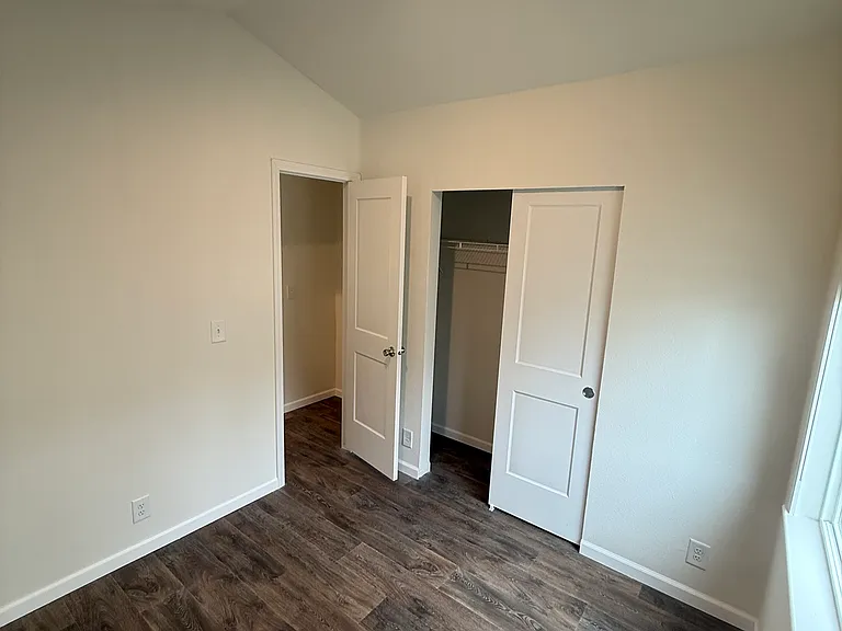 1215 W Highway 101 #26 — Photo 2