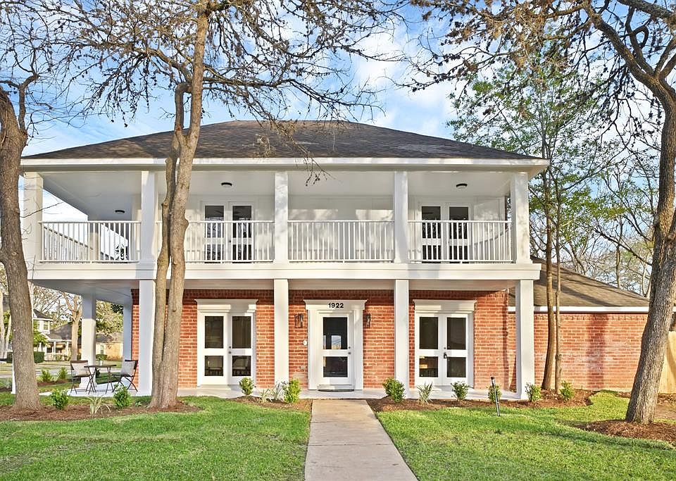 1st image of 1922 Mistyvale Ct