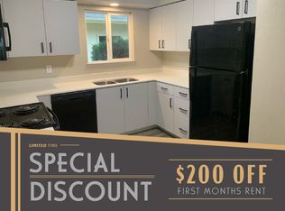 546 S 13th St, Independence, OR 97351