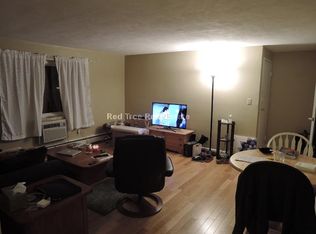 44 Bryon Rd #44, Chestnut Hill, MA 02467