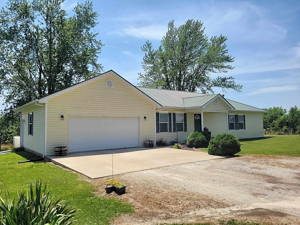 4210 County Road 2560, Higbee, MO 65257 Zillow
