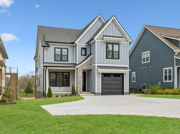 914 N Jefferson St, Winchester, TN 37398