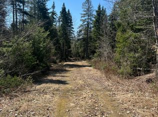 14-4 Hemlock Dr, Hudson, ME 04449