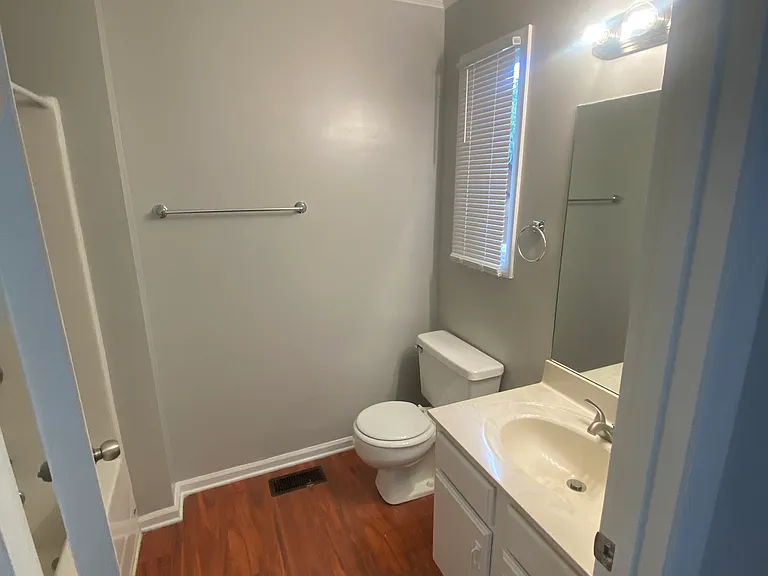 Downstairs full bath.