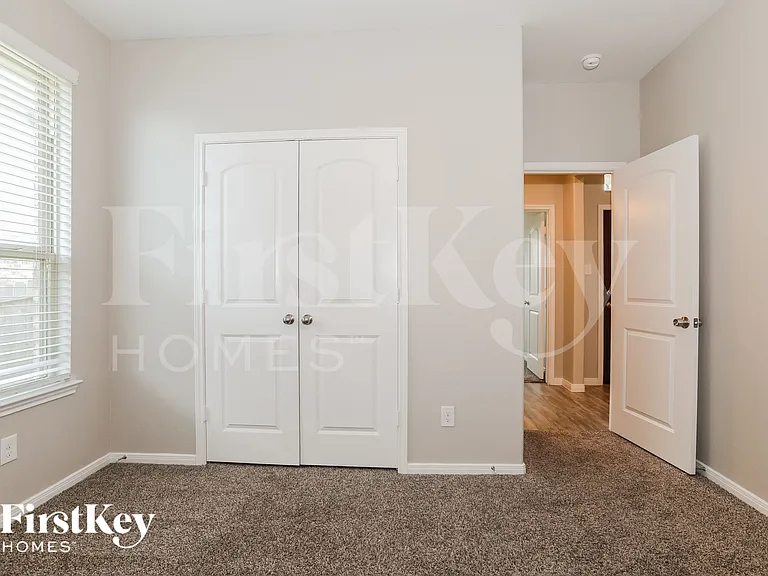 14221 Rainier Peak Xing — Photo 13
