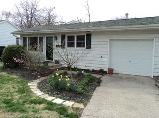 907 S Lynn St, Urbana, IL