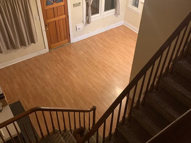 627 N Washington St — Photo 5
