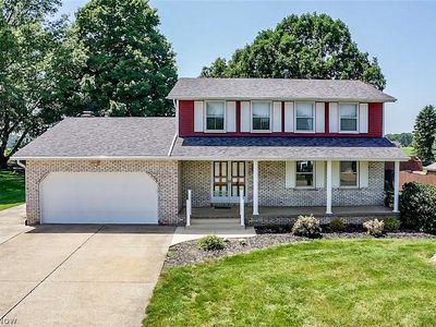 11937 Basswood Ave NW, Uniontown, OH, 44685