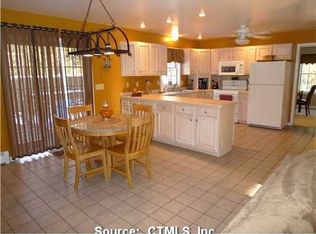 779 Southford Rd, Southbury, CT 06488