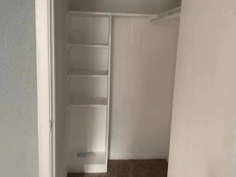 1st image of 4035 Briarglen Dr APT 4