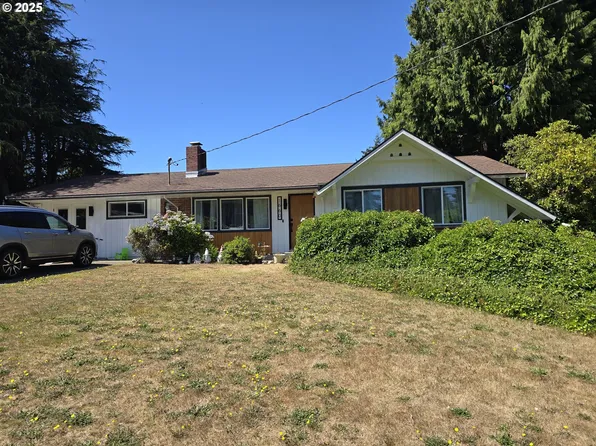 1660 Lincoln Rd, Coos Bay, OR 97420