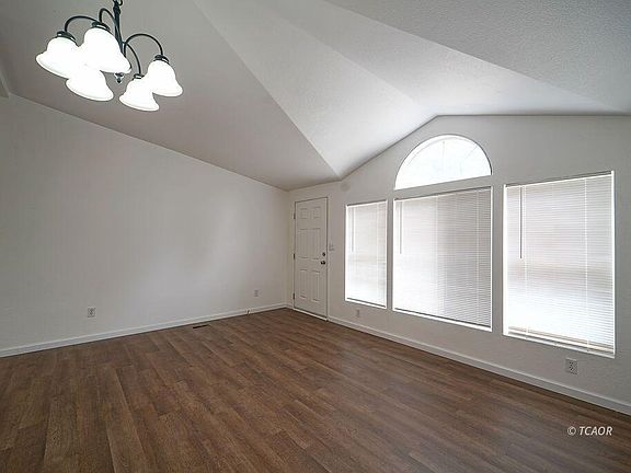 5th image of 1291 Red Hill Rd