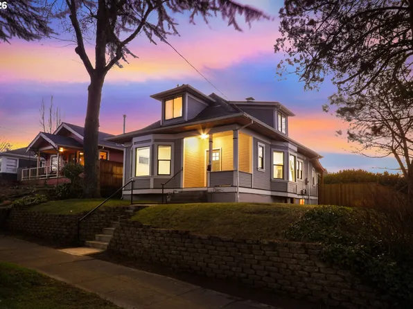 25 SE 76th Ave, Portland, OR 97215