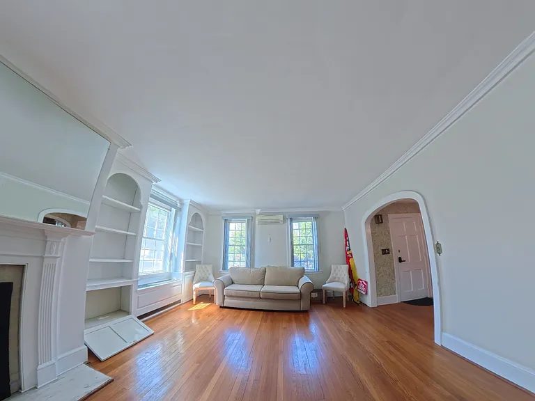 3430 Park Ave — Photo 7