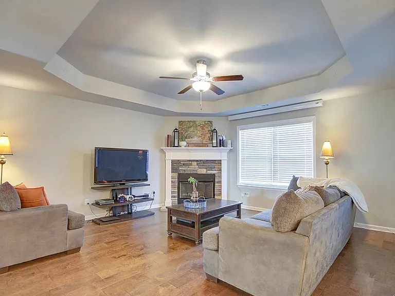 fireplace in family rooom