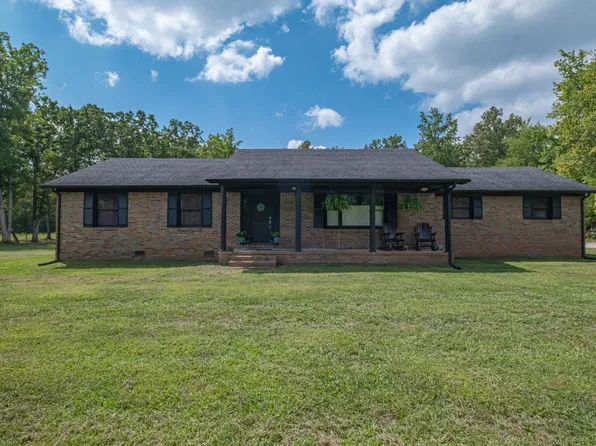 284 Motlow College Rd, Wartrace, TN 37183