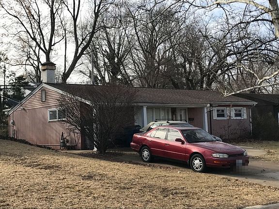 2nd image of 7126 Fernbrook Dr