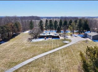 3725 W Howell Rd, Mason, MI 48854