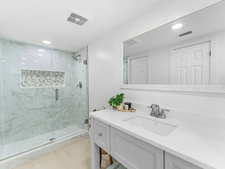 130 Roosevelt Ave #1-7 — Photo 11