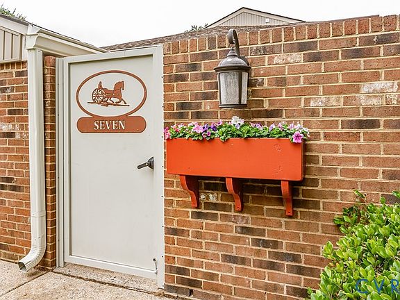 2nd image of 7 Trotter Mill Close