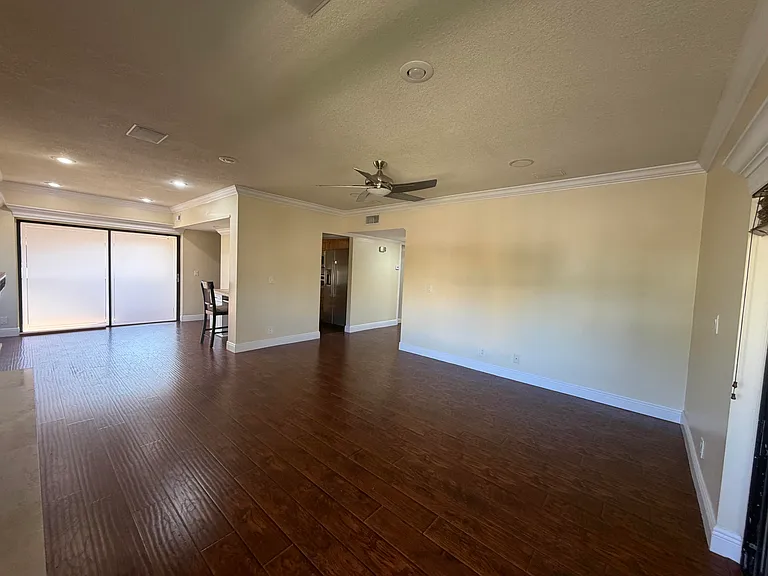 12661 Westhampton Cir — Photo 1