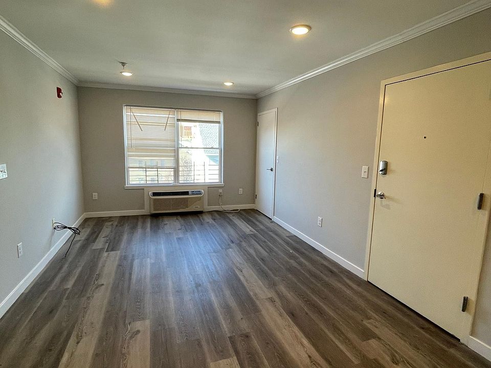 144 Fair St 305, Paterson, NJ 07501 Zillow