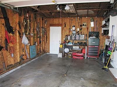 5th image of 4061 Cinnamon Dr