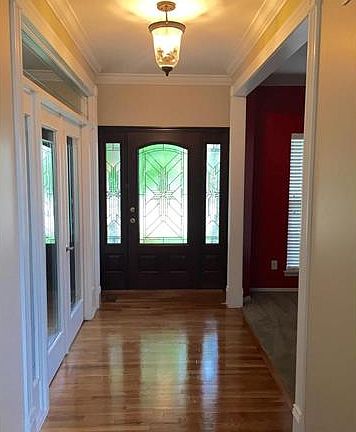 3rd image of 94 Rivermeadows Dr