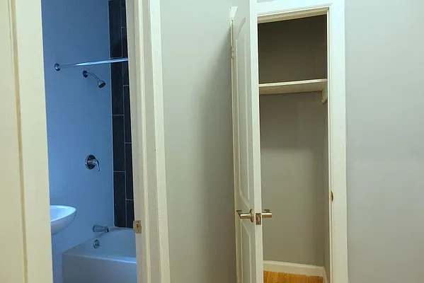 Rented by Sovereign Associates | media 17