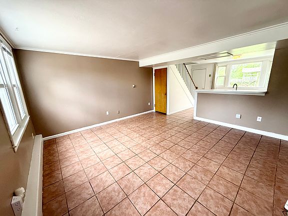 4th image of 6331 104th St #6329
