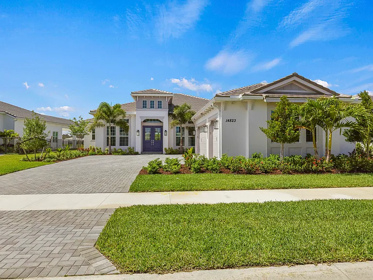 14823 Wildwood Cir — Photo 3