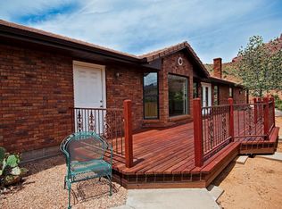 250 Valley View Dr, Springdale, UT 84767