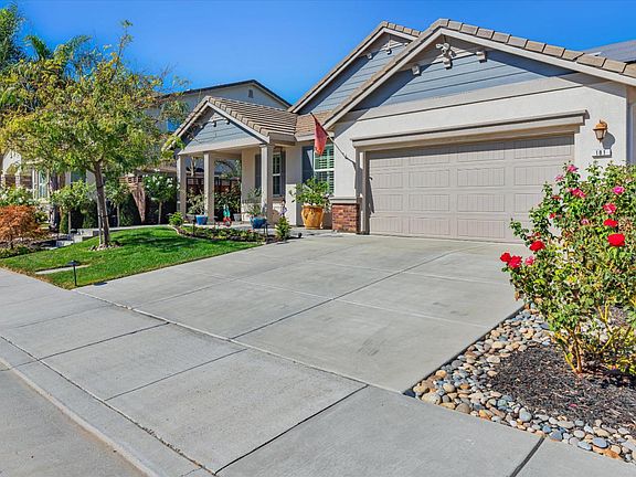 2nd image of 181 Pasilla Ct