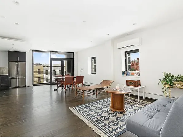 1314 Jackson Ave APT 4E, Long Island City, NY 11101