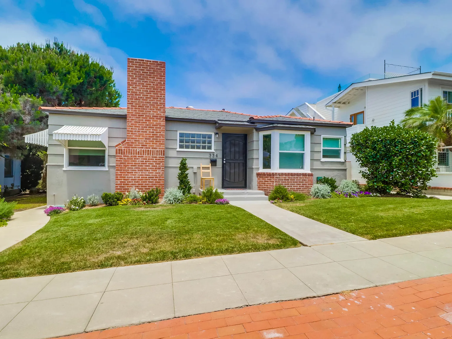 Studio, $2,095 — Photo 2
