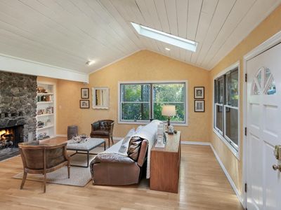 4215 Wake Robin Drive, Glen Ellen, CA, 95442