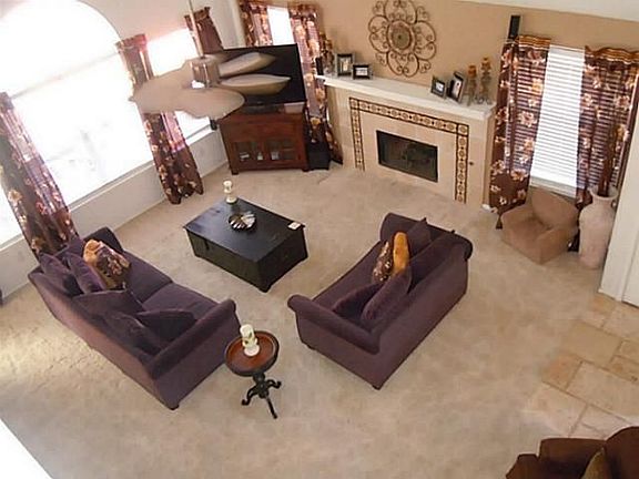 2nd image of 2082 Tara Ct