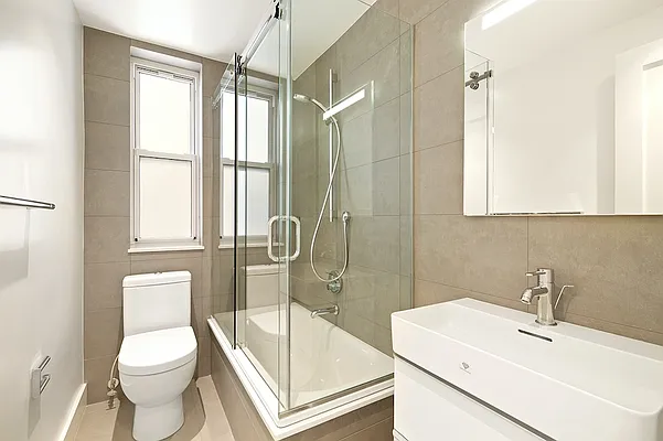 Rented by Akelius Real Estate Management | media 2