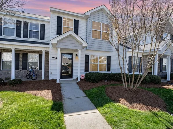7310 Garett Park Dr, Whitsett, NC 27377