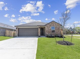 1015 River Coral Ln, Alvin, TX 77511