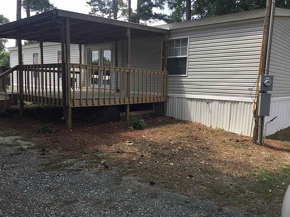 2nd image of 30 Sills Ln