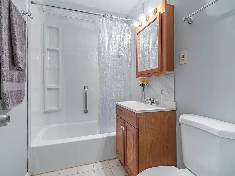 585 Hill Dr #315 — Photo 17