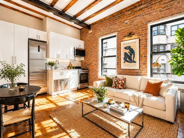 140 East 17th Street image 1 of 13