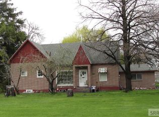 362 SE Main St, Blackfoot, ID 83221