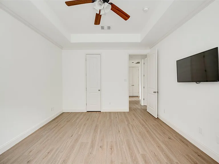 6008 Whipple Way — Photo 23