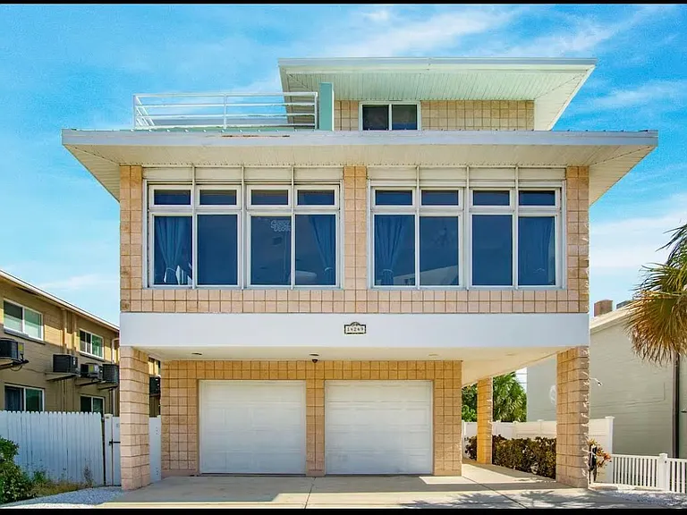 14249 Gulf Blvd — Photo 27