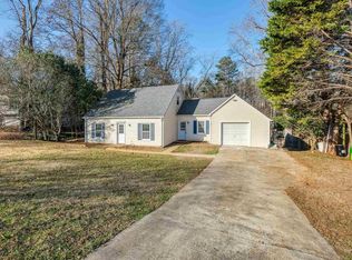 229 River Forest Dr, Boiling Springs, SC 29316