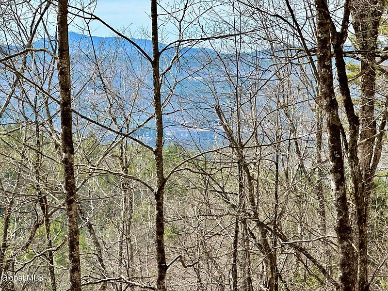 4th image of 1 S Ike Hayes Road